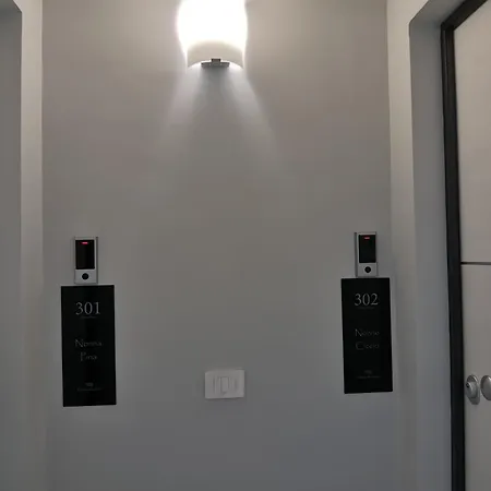 Palazzo Buscema - & Apartmán