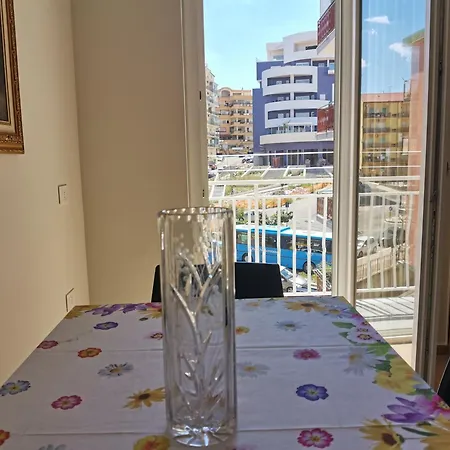 Palazzo Buscema - & Apartmán *