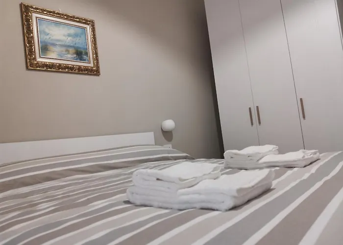 Palazzo Buscema - & Apartmán