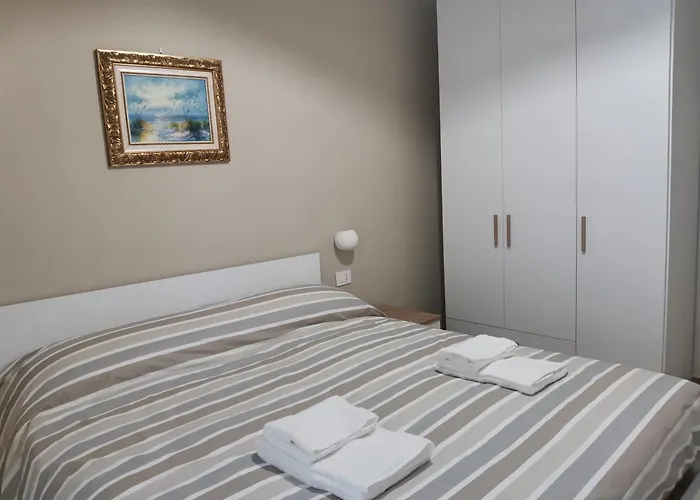 Palazzo Buscema - & * Crotone