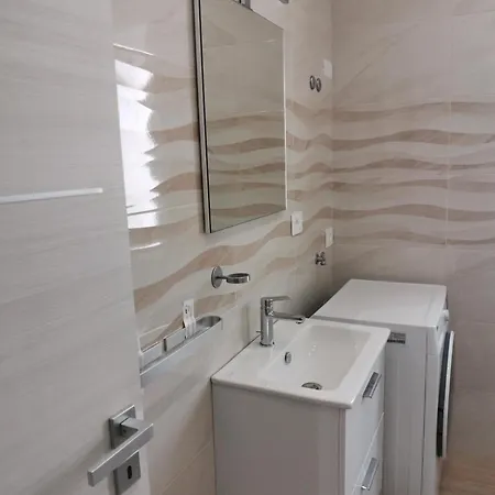 Palazzo Buscema - & *