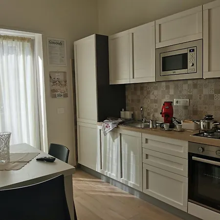 アパート Palazzo Buscema - & *