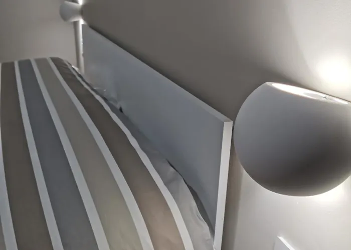 Palazzo Buscema - & 公寓 克罗托内