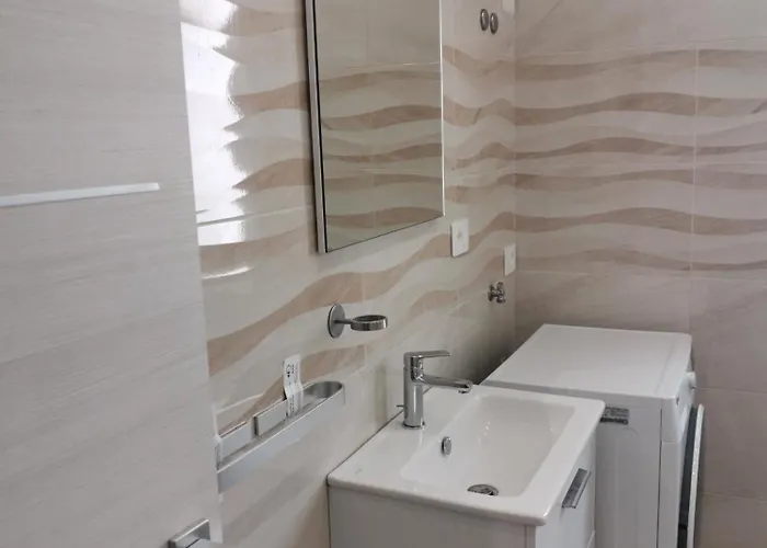 Palazzo Buscema - & *