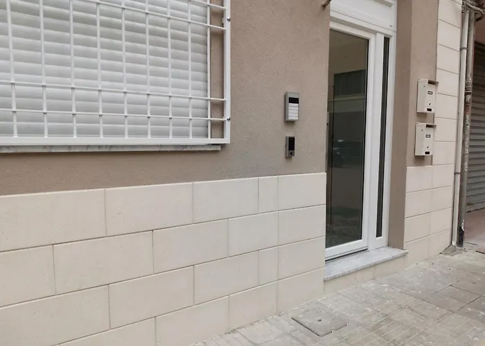 Palazzo Buscema - & *